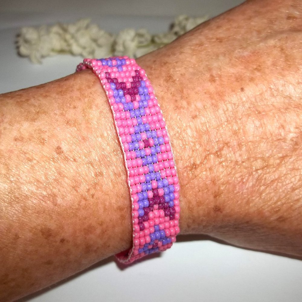Bracelet Southwestern Style Pink Purple and Wine Gold Fashion Jewelry Gift A744